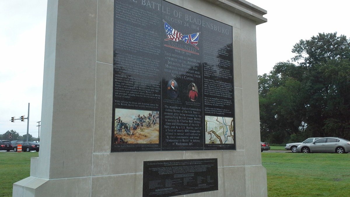 County Executive helps dedicate Battle of Bladensburg Memorial