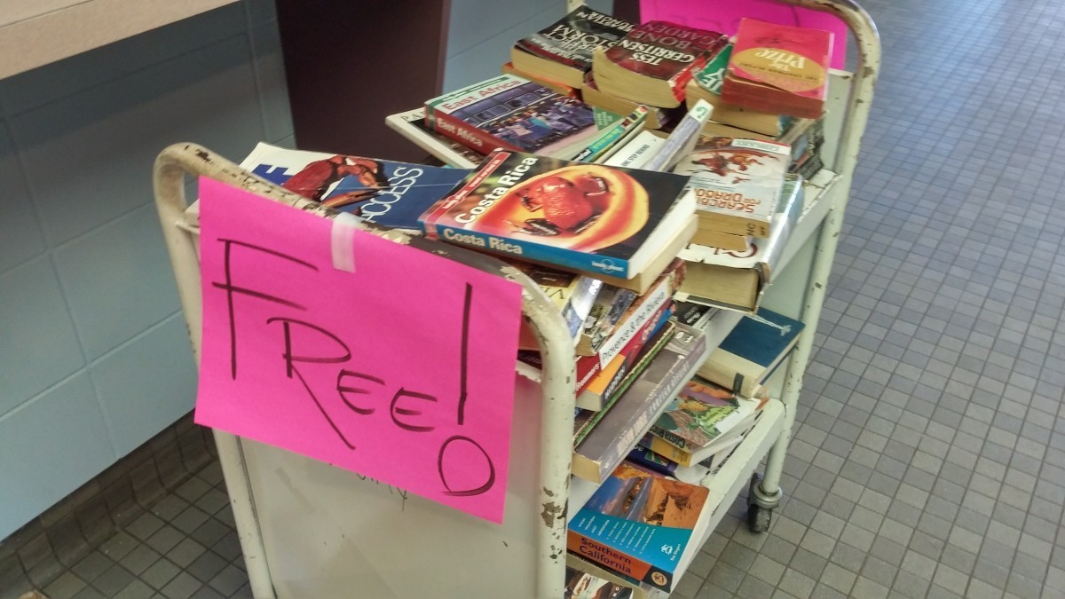 Friends of the Hyattsville Branch closes bookstore temporarily for clean up